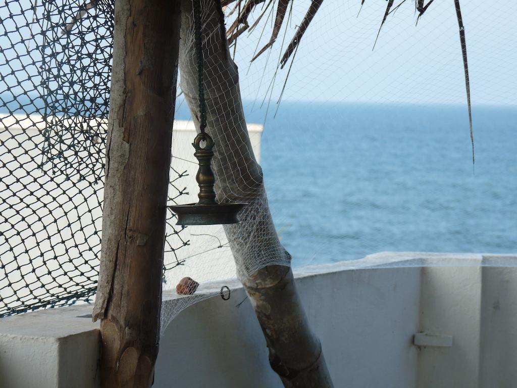 L'Escale Otel Pondicherry Dış mekan fotoğraf