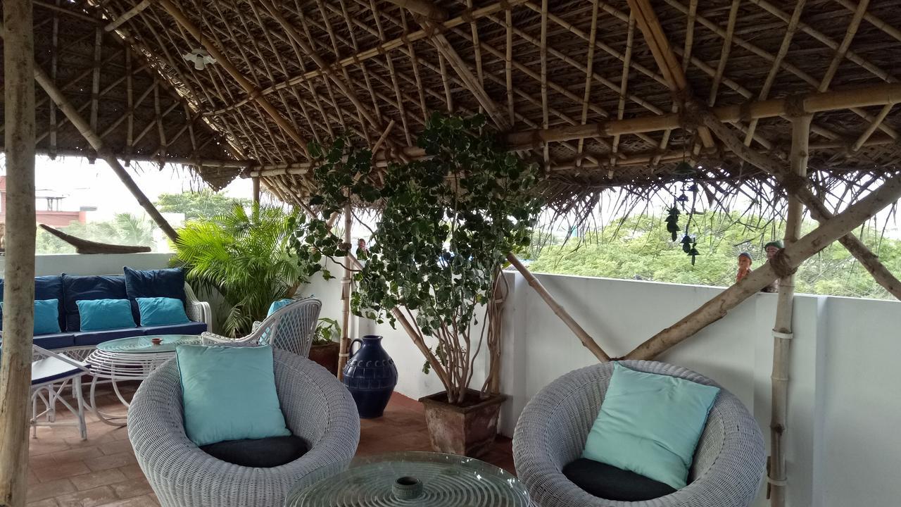 L'Escale Otel Pondicherry Dış mekan fotoğraf